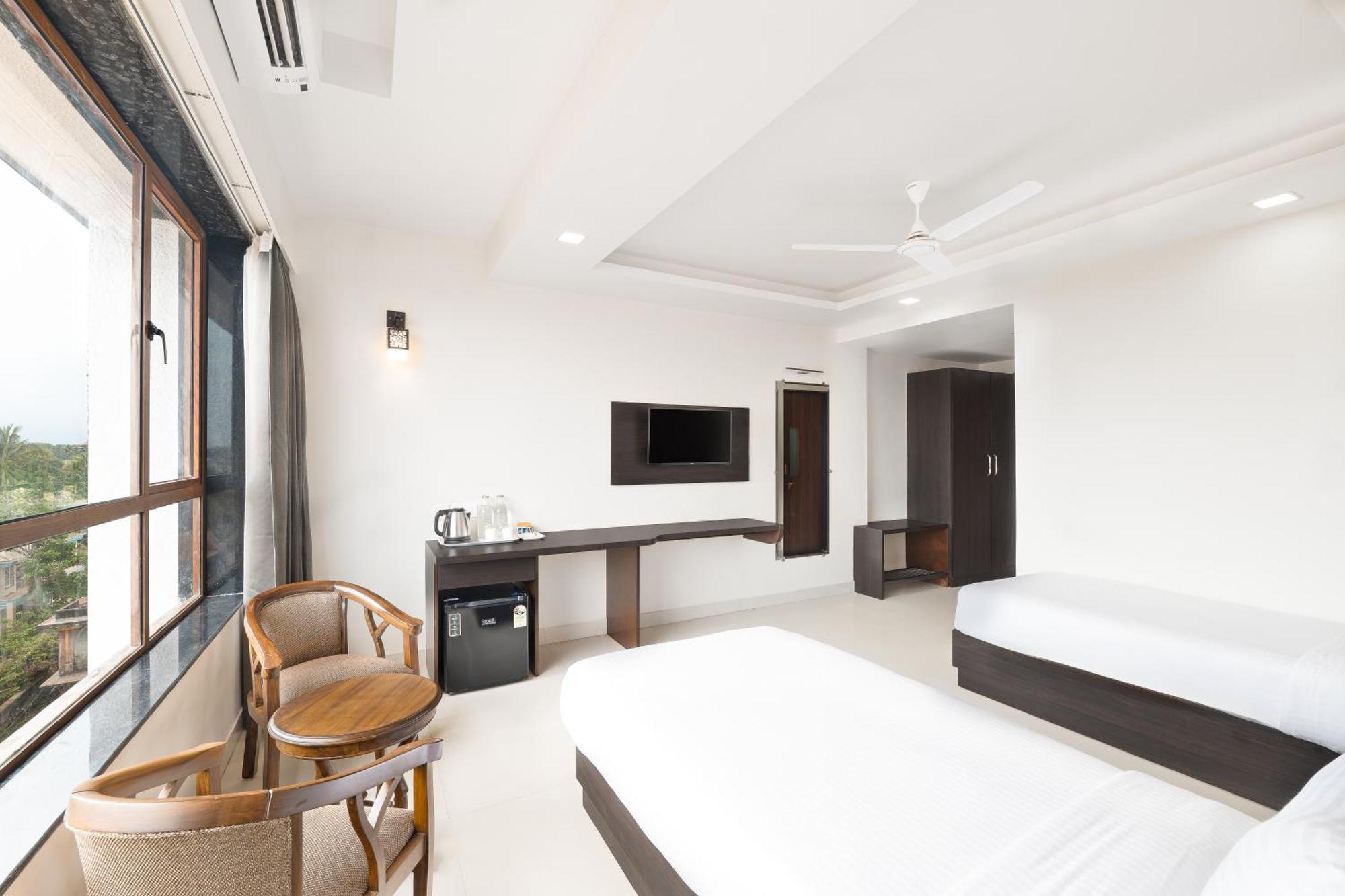 Porvorim Regency Goa Hotel by BSG Absolute Exterior foto